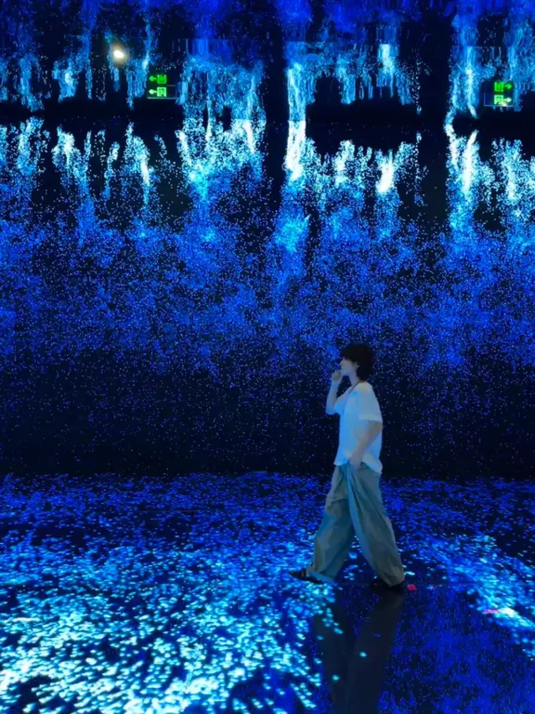 商业乐园一次两三百,免费的地方却被收藏三五千:翻了十几个城市的清单,爆火的全踩中这4条