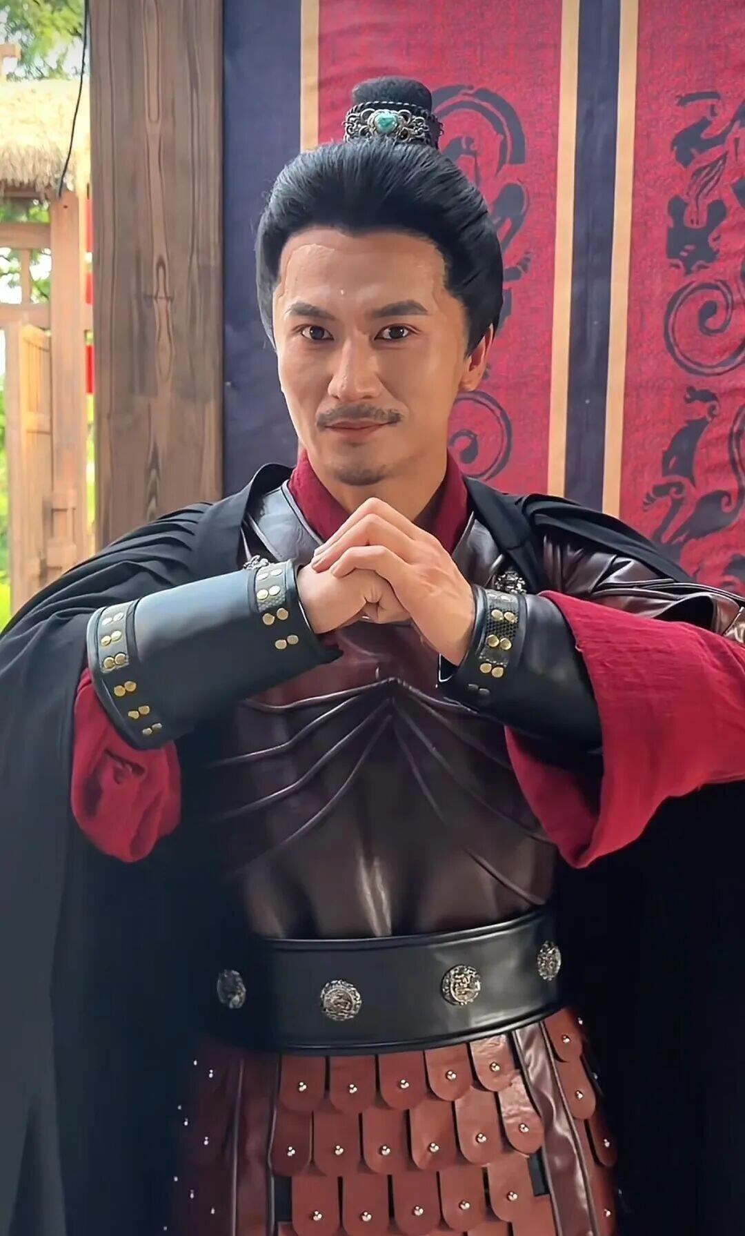 陈明在万岁山当“林冲”满一周:专程去偶遇值不值?