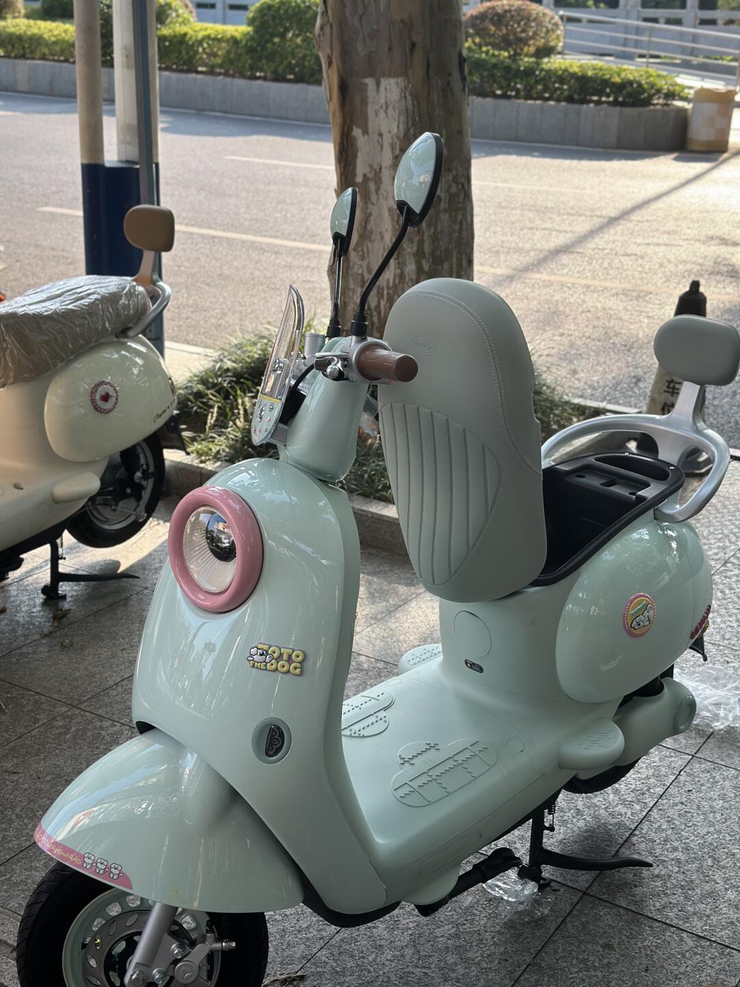 翻完20多条雅迪电池真实投诉帖：店员口头承诺的质保和兑现时是两回事，付款前务必把这一行写进收据
