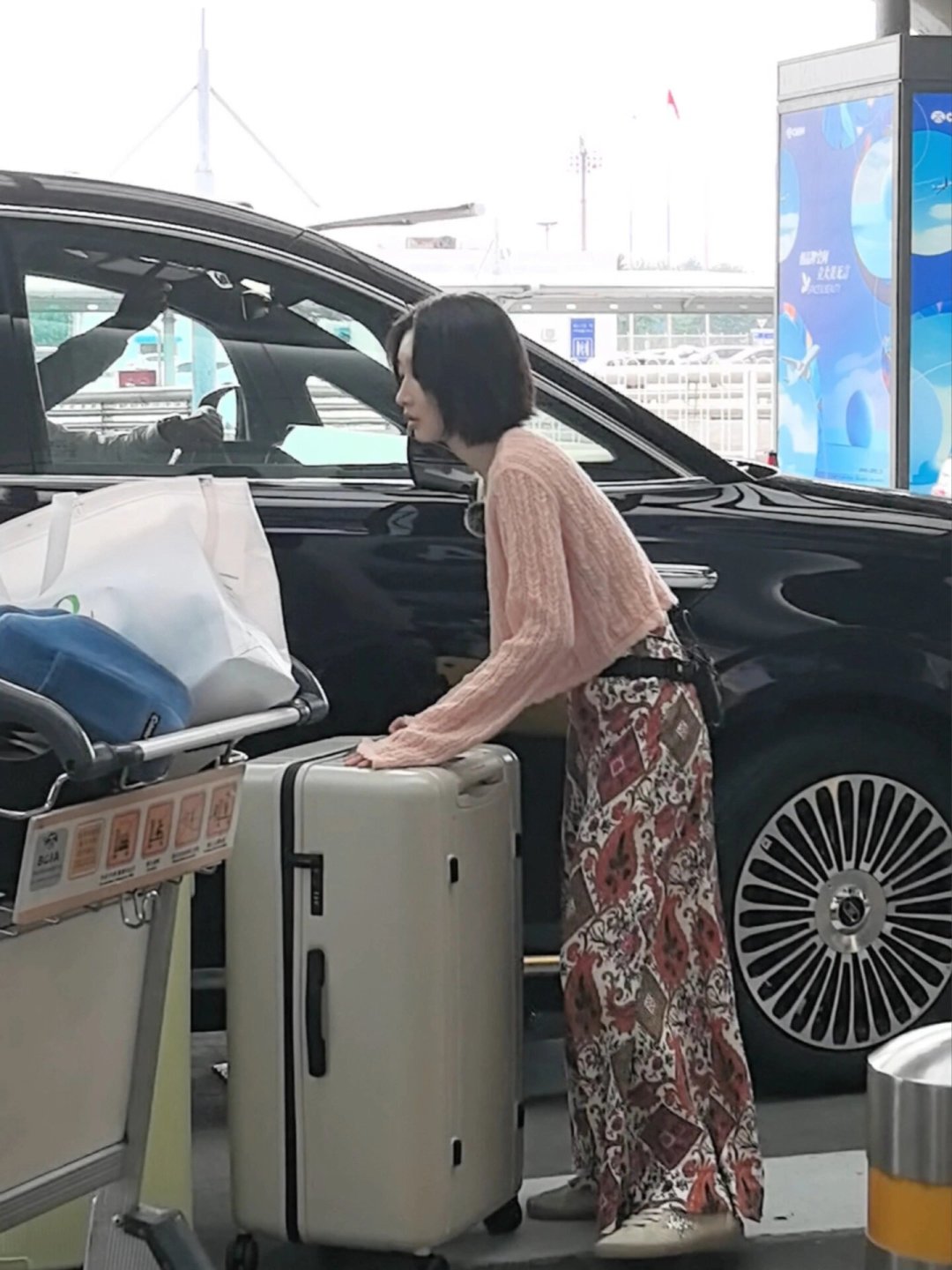 《花少8》杀青了,档期还没官宣:周冬雨综艺回归的实锤和传闻,一次捋清楚
