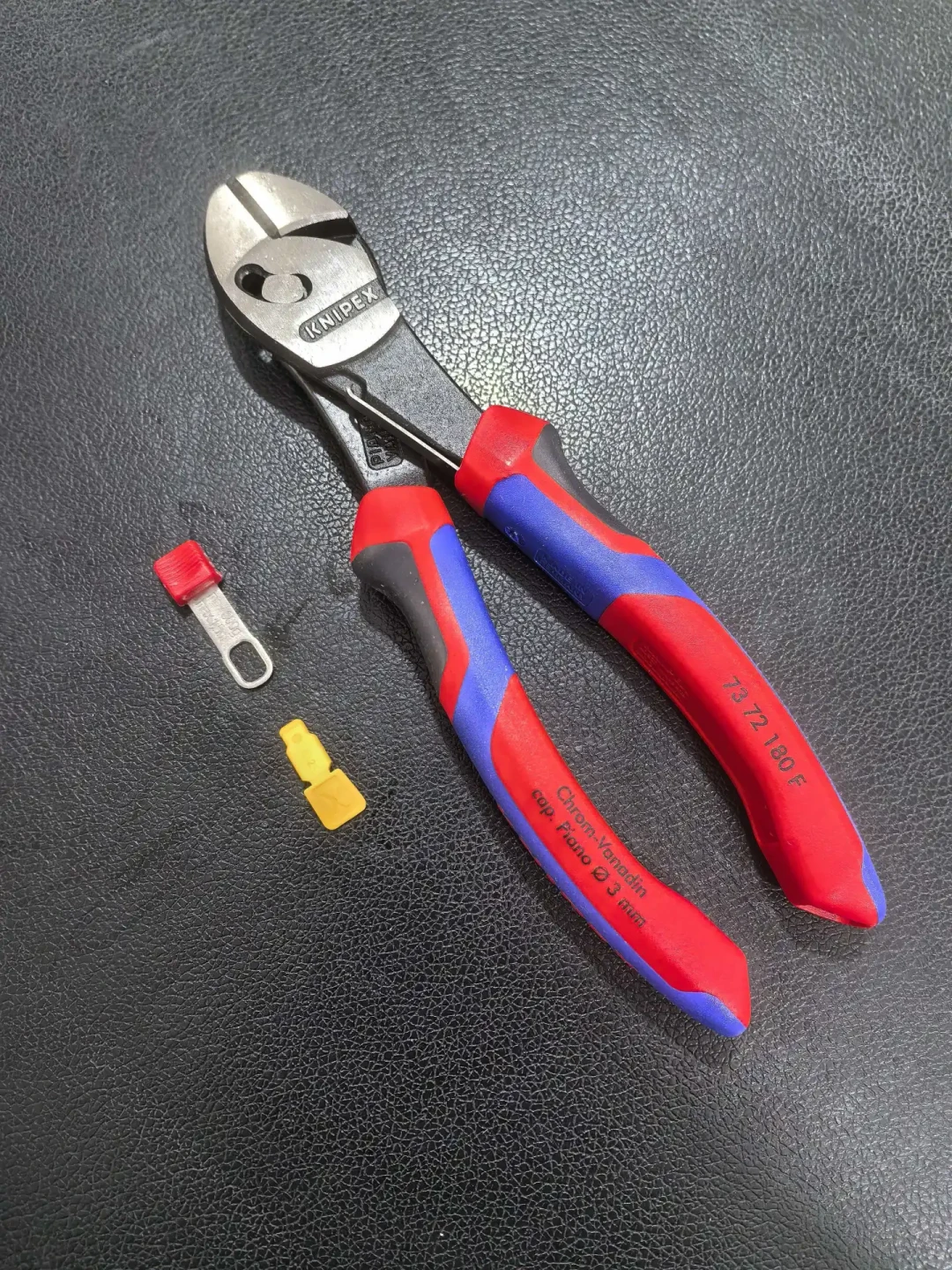 KNIPEX斜口钳正换代,有人收到了旧款:翻完全网避坑帖和鉴定帖,我把这份四款选购表也理齐了
