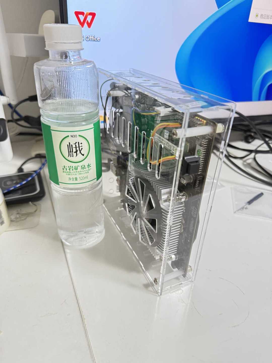 宿舍晚上断电,迷你主机没有电池:开学买电脑前,先问清楚这三件事