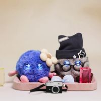 貂蝉雕像爆了款、奶龙招体验官、奥特曼挨了骂：IP玩具的“AI化”，粉丝该不该掏钱