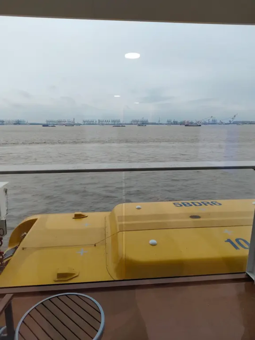 海洋光谱号的遮挡阳台房里,藏着无遮挡的房间?对照全网十几份乘客实测,整理出捡漏房号和避雷房号