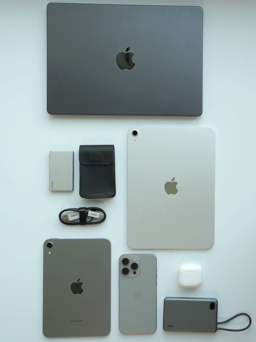 256GB iPhone拍演唱会中途告急:涨价年里,保住一整晚4K直拍的三笔账