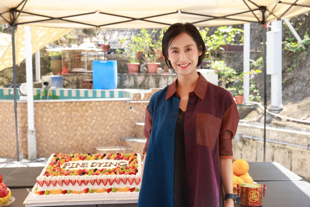 54岁朱茵重回大银幕:与陈奕迅演失去孩子的夫妻,《不得不好死》不卖情怀