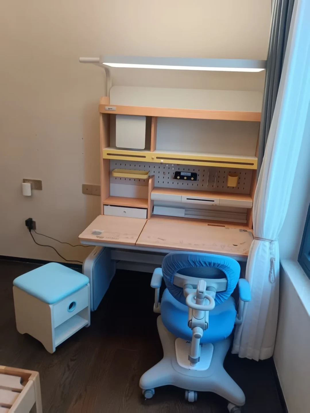 爱果乐被北京消协约谈:被点名的是儿童床不是学习桌,家里有床的先量量孔洞