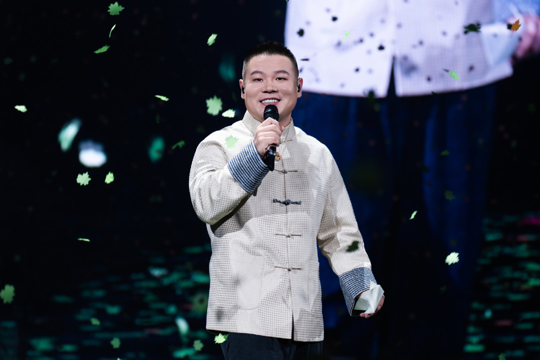 谢娜演唱会取消全额退款,15+演员接连官宣:唯一说相声的岳云鹏为啥没翻车?