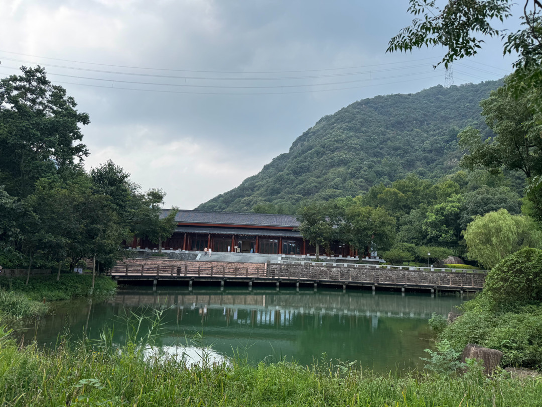 《富春山居图》又刷屏,但大多数人没见过完整版:眼下这三条路最靠谱