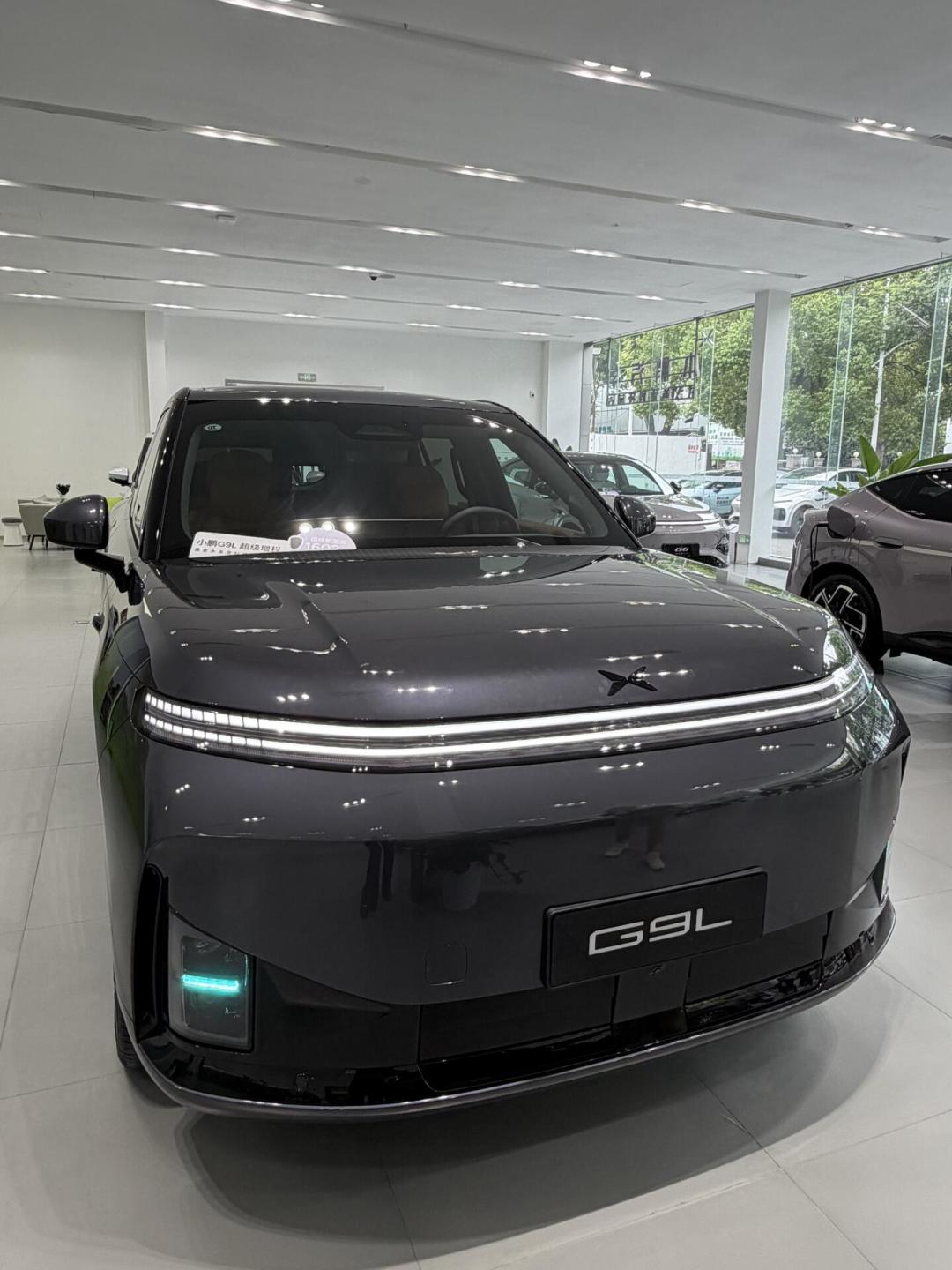小鹏G9L展车到店:交定金前,先坐进去把这5个参数验一遍