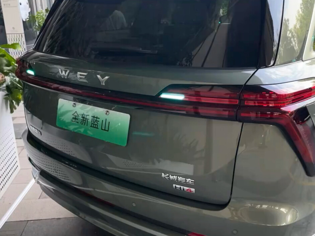 长城官宣「坚决配合」小蓝灯整改:蓝山、V9X、坦克的灯可能要灭,但先别慌