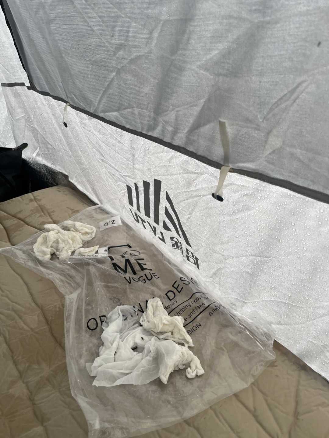 醒来帐篷全湿,先别急着下单新帐篷:翻完全网几十篇暴雨露营帖,搞懂“漏水”和“出汗”的区别