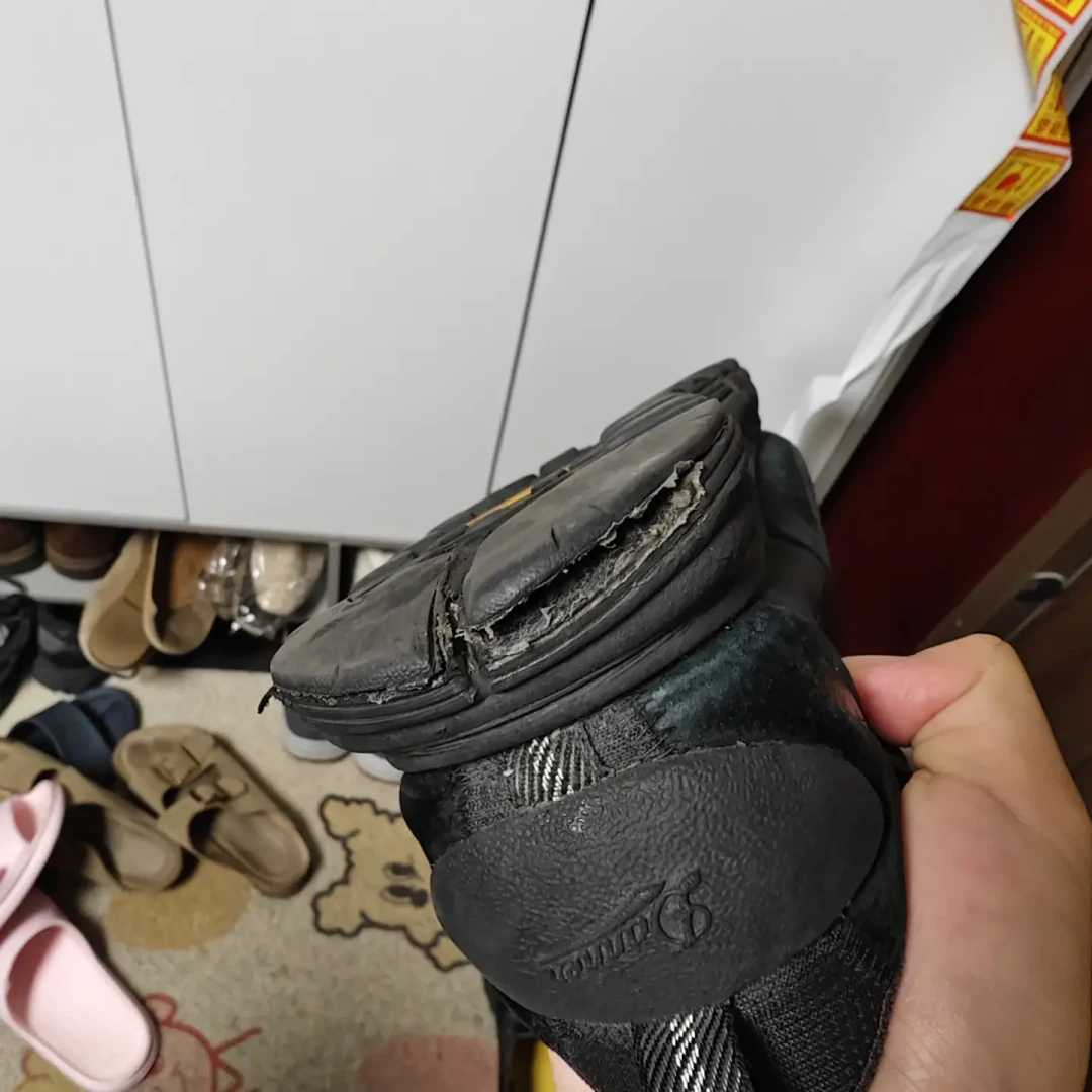 同一双Danner 2650,有人叫它鞋中劳斯莱斯,有人穿一次就要维权:翻遍全网真实评价,适合谁、避什么坑一次说清