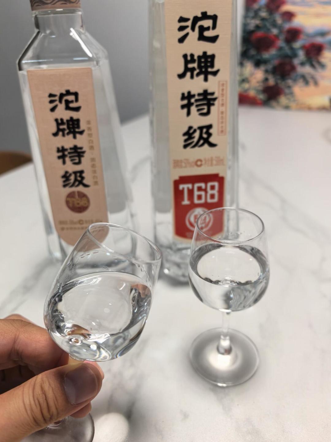 品味舍得跌到250元档，同厂68元光瓶一季度卖出1760万瓶：舍得的战场换了