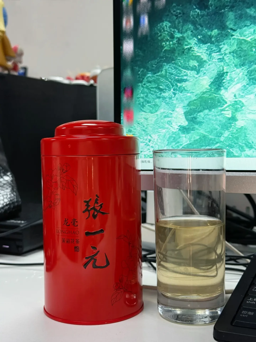 千元一斤的龙毫别往奶里倒：用张一元在家复刻“伯牙绝弦”，一杯5块多，档次怎么挑选法说清楚