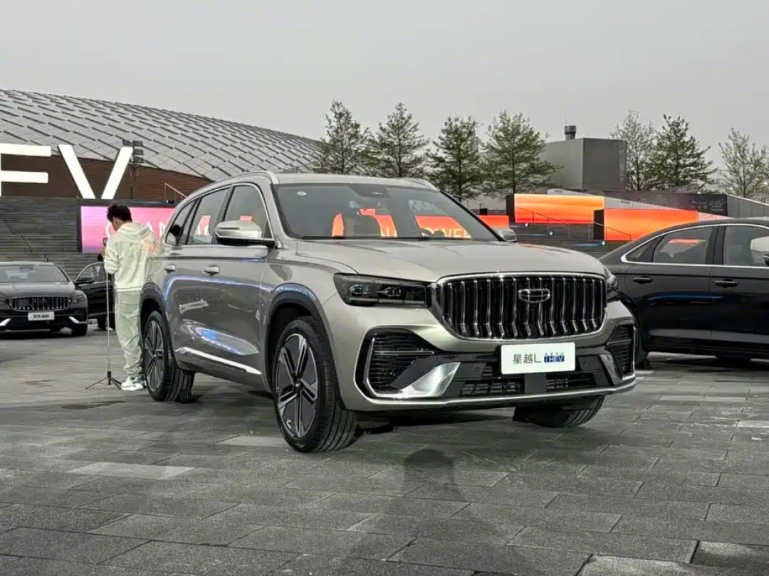 吉利官宣不再研发燃油车:不想充电的人,盯住3个数字看i-HEV混动