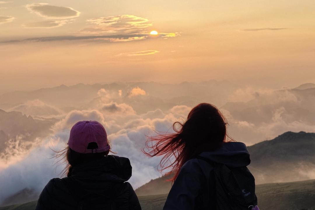 徒步被救要掏钱了：6起追偿案例、3个保险坑，进山前先看这篇
