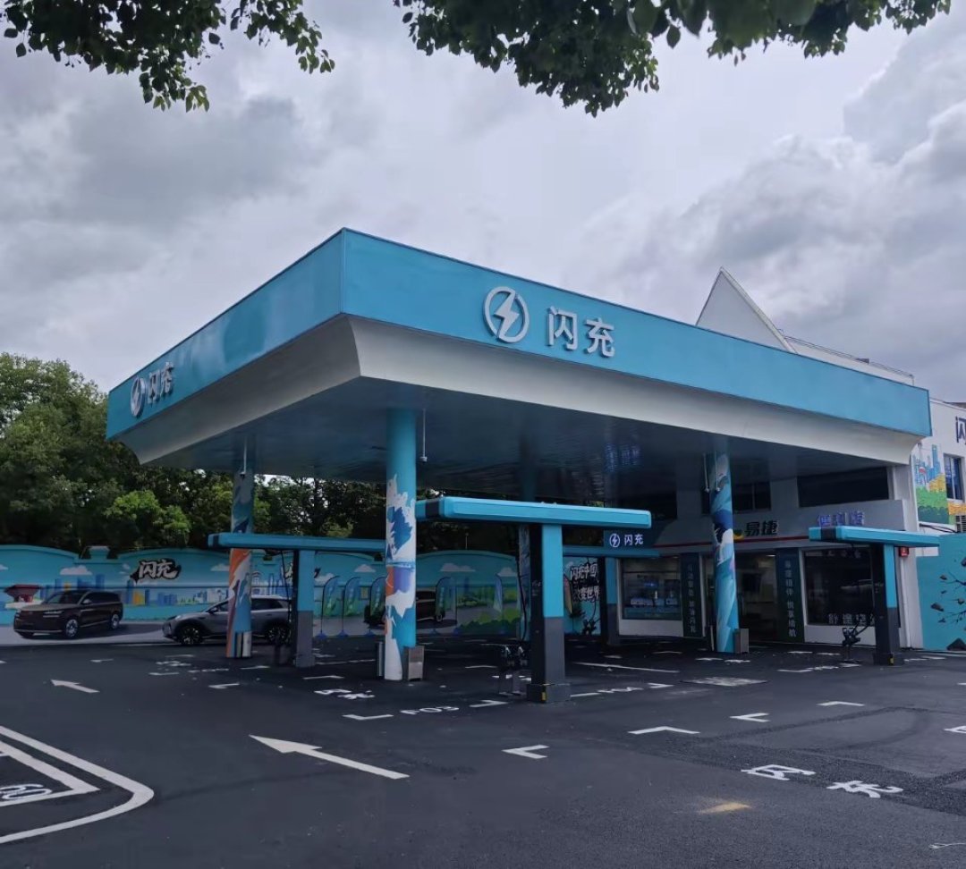 腾势的“9分钟充饱”很香,但下订前,这三笔账得先算清楚