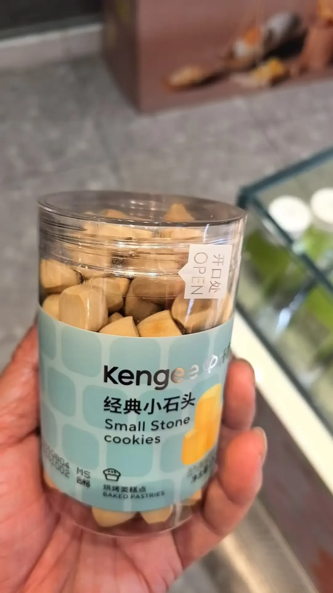 同一箱特产,景区和批发价差出近一半:翻了全网20多条比价帖,整理出这份特产“去哪买”决策表