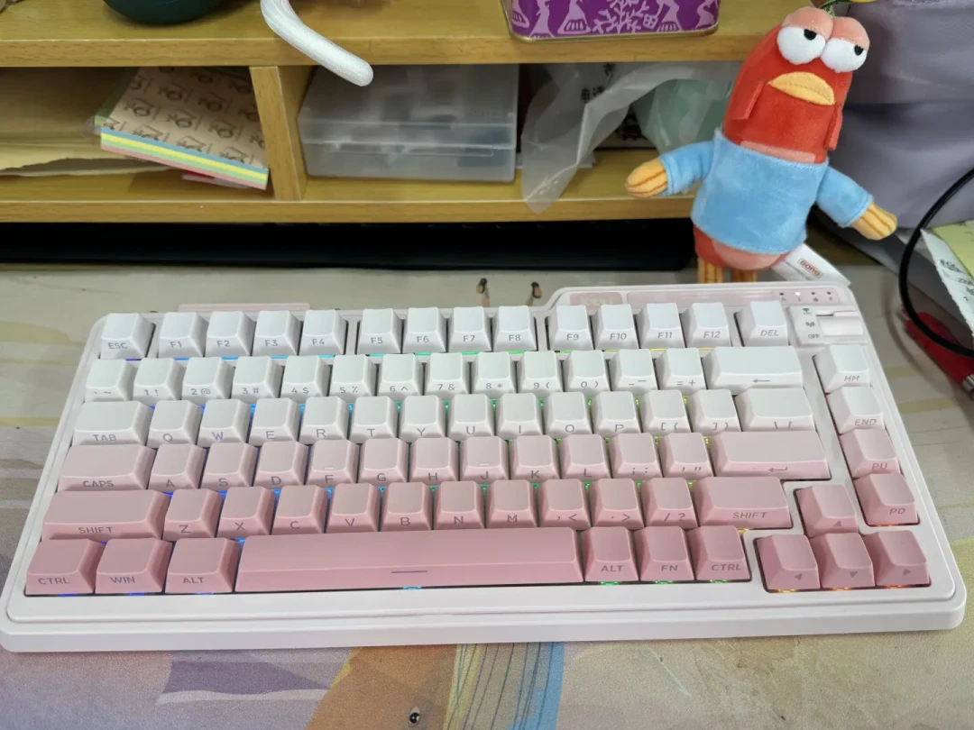 珂芝K75V2上市一年：上一代卖449元，新款首发179元，缩水看得见——但一年真实反馈说码字是真舒服