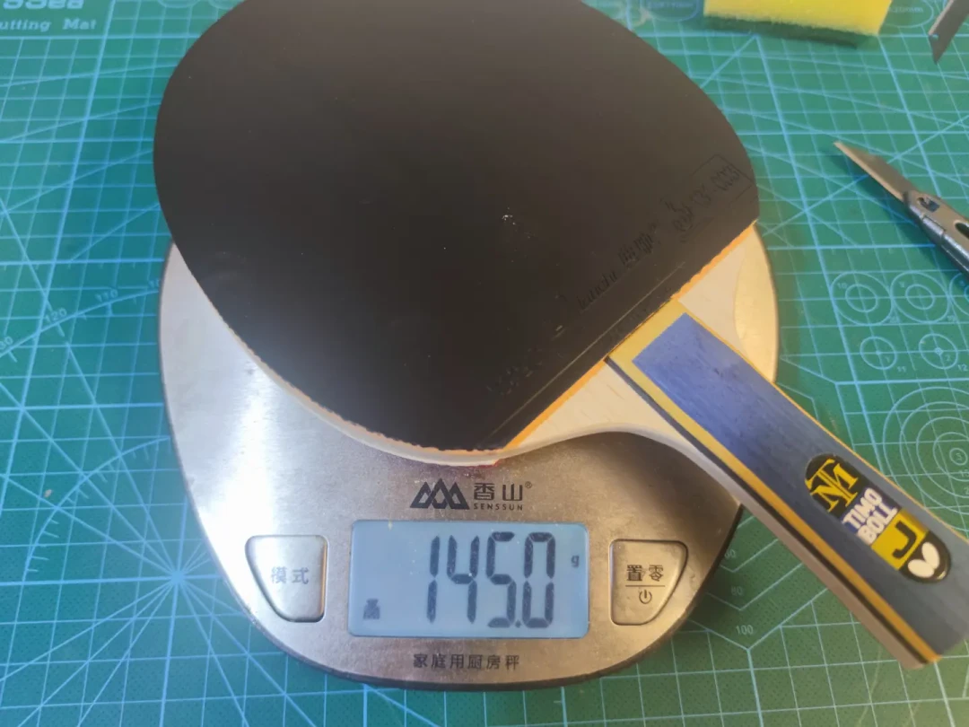 暑期班结束,娃还想接着学乒乓:我把少儿底板全网比了一遍,第一支拍的钱该花多少