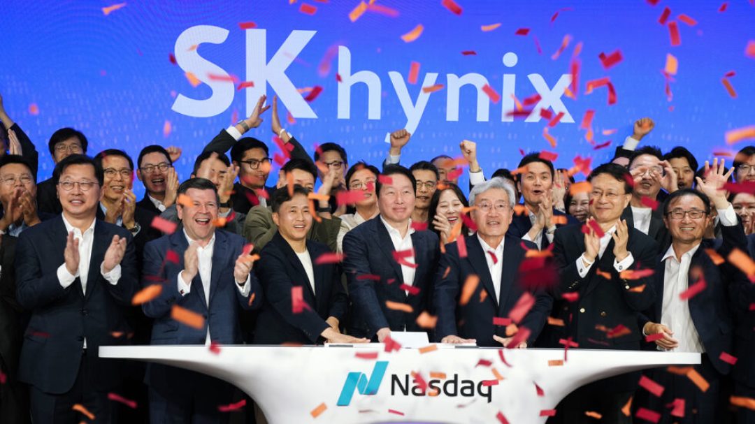 昨夜存储又爆发,SK海力士美股比韩股贵了约48%:7月那波杠杆爆仓之后,上车前想清楚这几个问题
