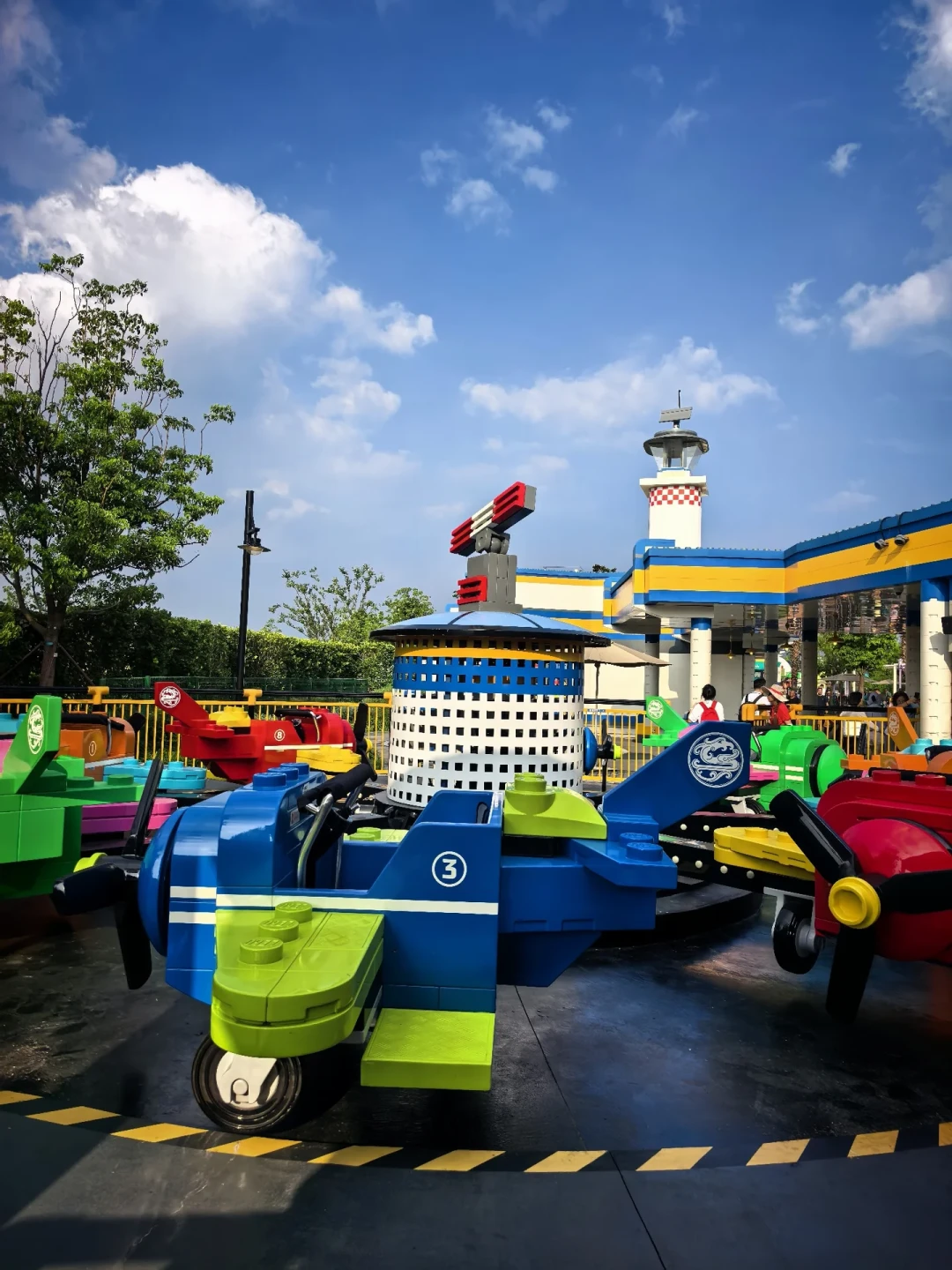 上海乐高乐园一周年福利进入倒计时:住酒店免费升银卡,续卡比双11还便宜,但先搞懂适用天数再掏钱