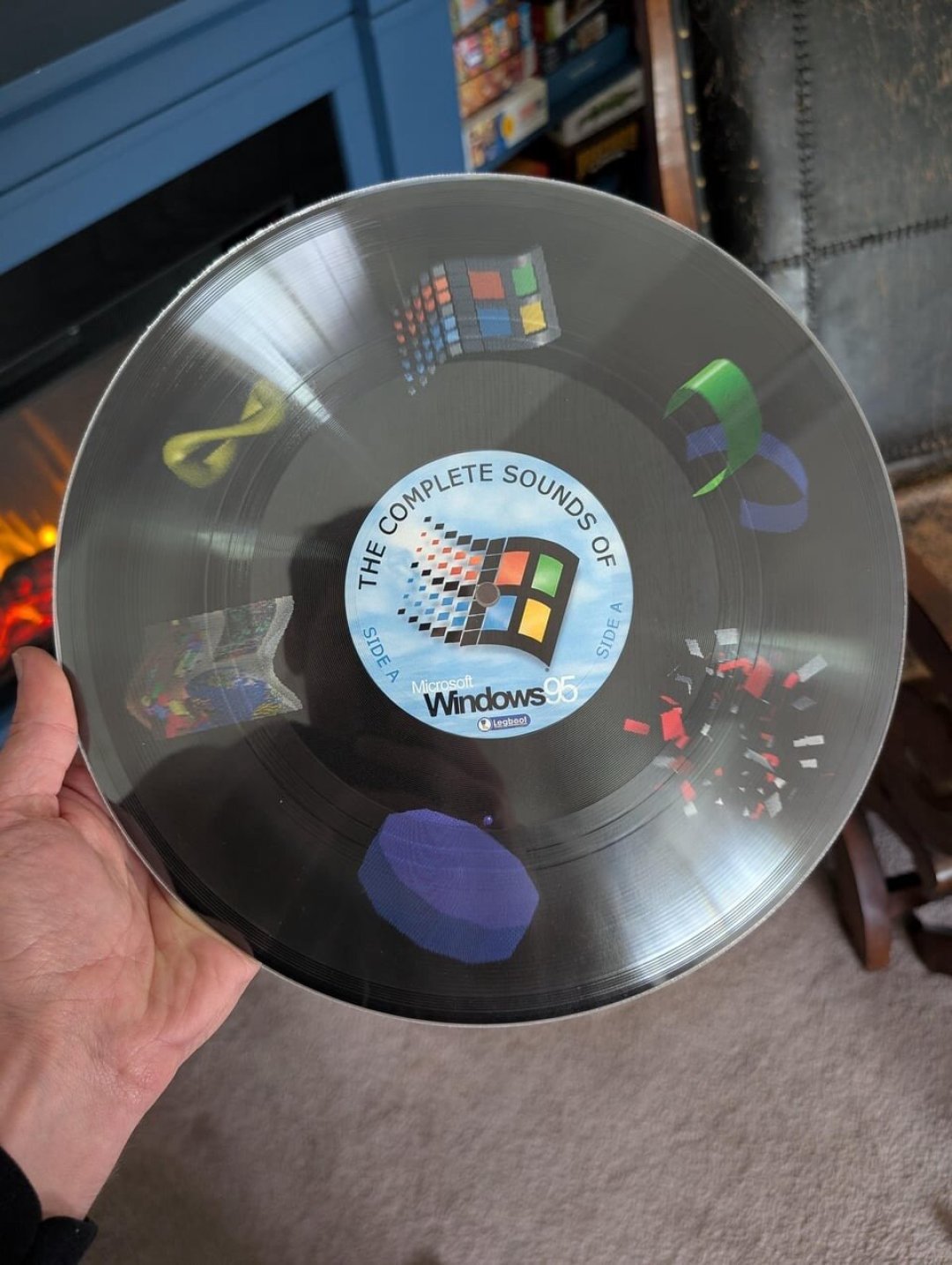 微软没忘掉“开机声”:31年后,为什么还是 Windows 95 那 6 秒最被惦记
