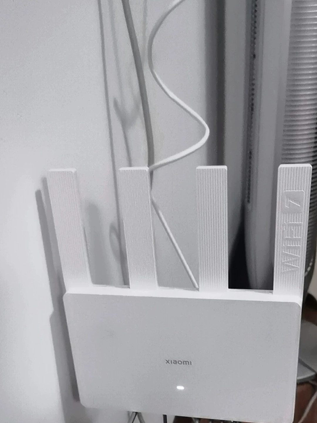 WiFi7算不算“骗局”?国内残血版真相+4类购买决策,看完再掏钱