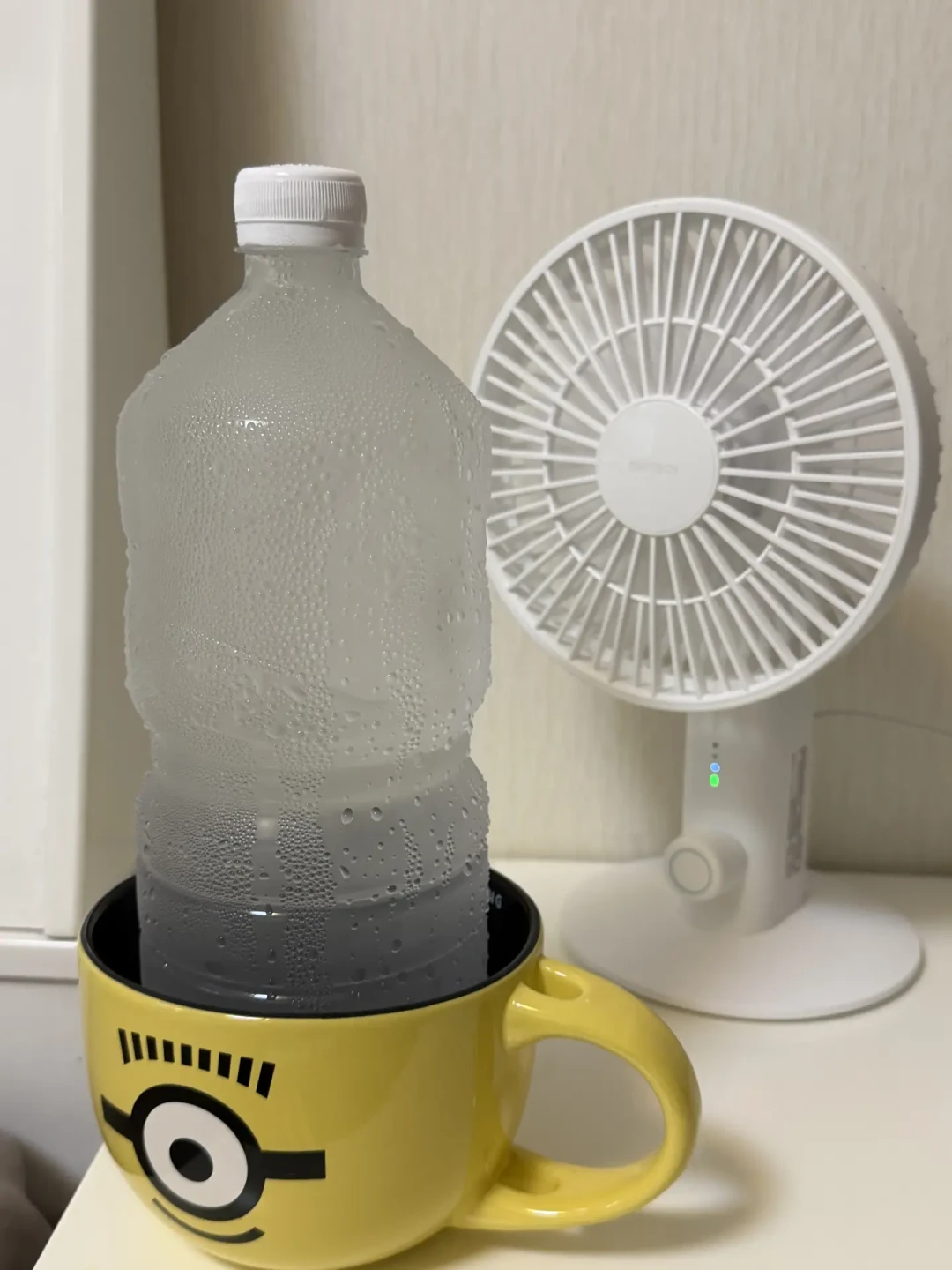 收藏破万的“泡沫箱空调”是真的，但先算笔账：一瓶冰≈空调开100秒