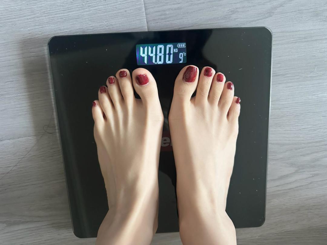 “减重≠减脂”140万人围观：你每天盯的体重数字大部分是噪音，三步判断真瘦没瘦