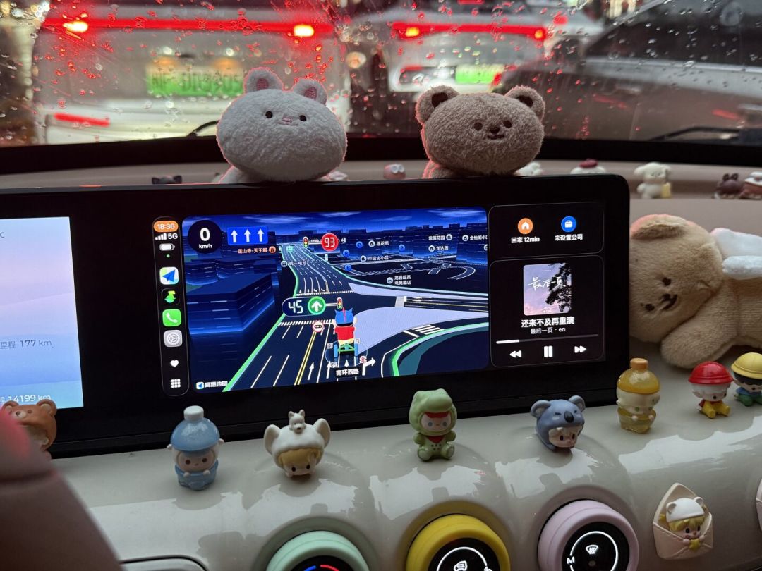 红旗官方都开始卖CarPlay盒子了:中国品牌车改装热背后,先问清3件事再下单