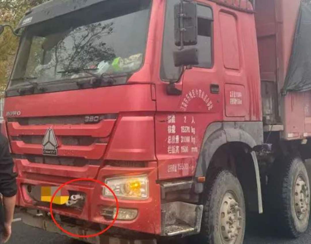 闯红灯一次记6分、遮牌一次记9分:违章坐实后别硬扛,这条官方通道最多能减回6分,但5类人申请不了