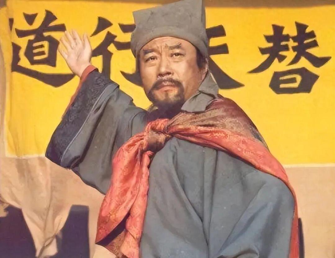 都在骂宋江招安,却很少有人算过梁山的账