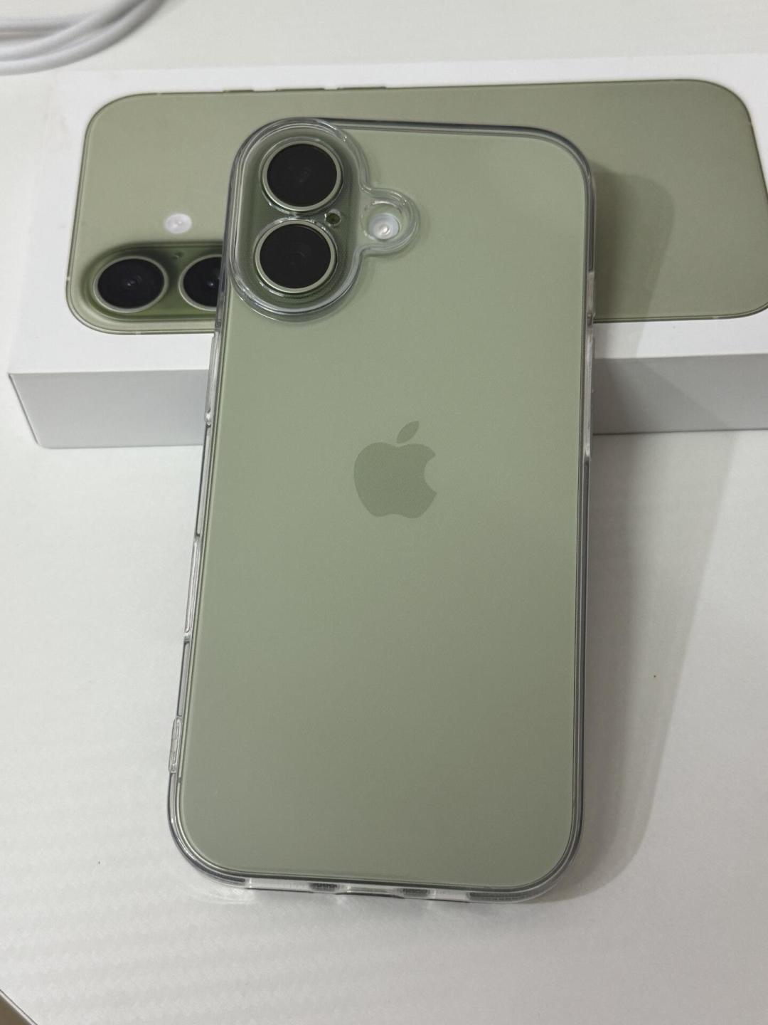 Mac涨完iPad涨,现在轮到iPhone:这条涨价链看懂了,就别赌双十一了