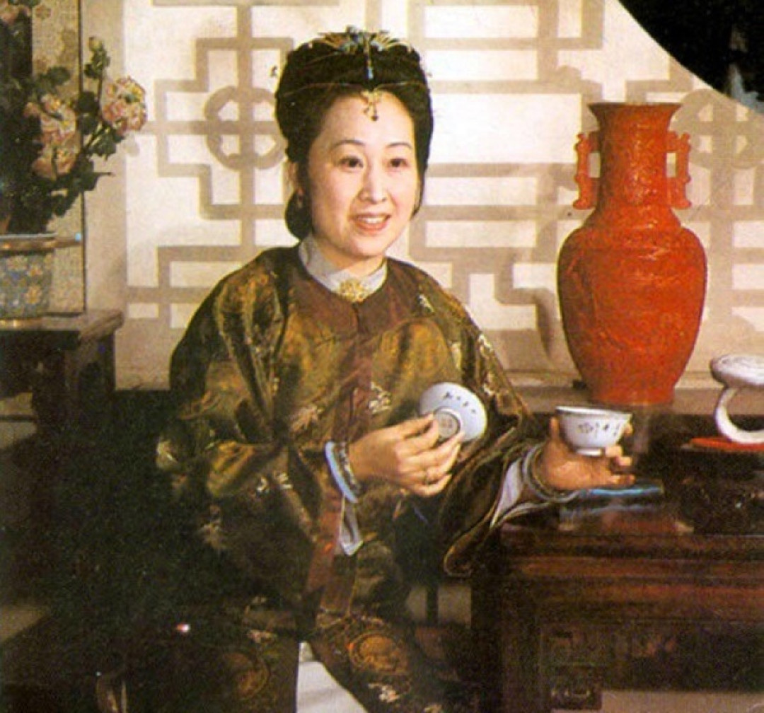 一个月,送走两位“红楼故人”:明年是87版《红楼梦》40周年,谁还在守着它