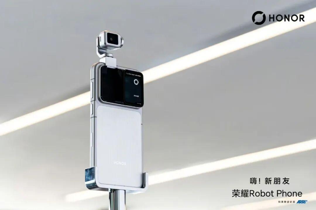 韩寒站台的机器人手机今日首销：1分钟售罄，但这9999元的“电影级影像”是真的吗