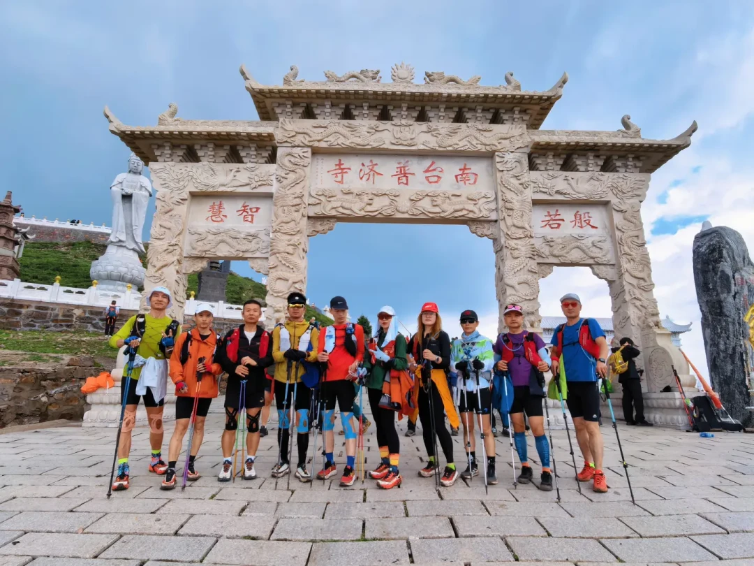 五台山大朝台8.20-8.27再封控:买了票、约好搭子的,先别硬闯,把这份窗口日历看完