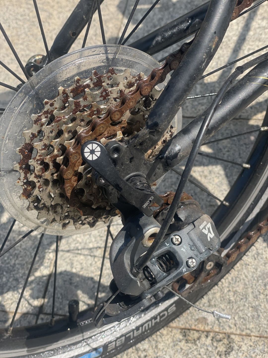 刚买的大行P8就生锈?先别急着吐槽:翻了全网十几条真实案例,先看锈在哪