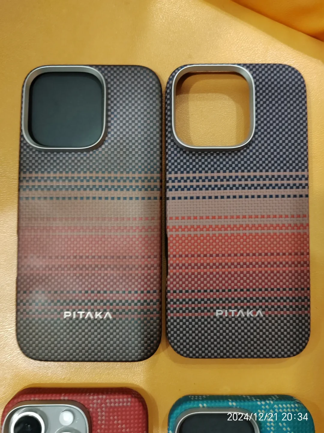 400块的PITAKA,用一个月就发黑粘手:凯夫拉壳怕的不是摔,是你的手,翻完上百条吐槽帖和评论我搞明白了