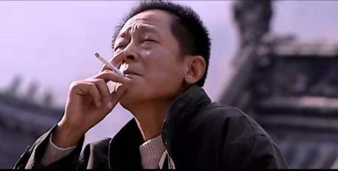 丁元英的账本我全核了一遍:两千万分红被冻结,他揣着两万多进的古城,格律诗一分没拿