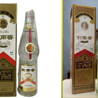 直播间还在喊"越老越贵"，老酒市场自己先摊牌了：中秋前16天，把一瓶老酒的三层折价看穿