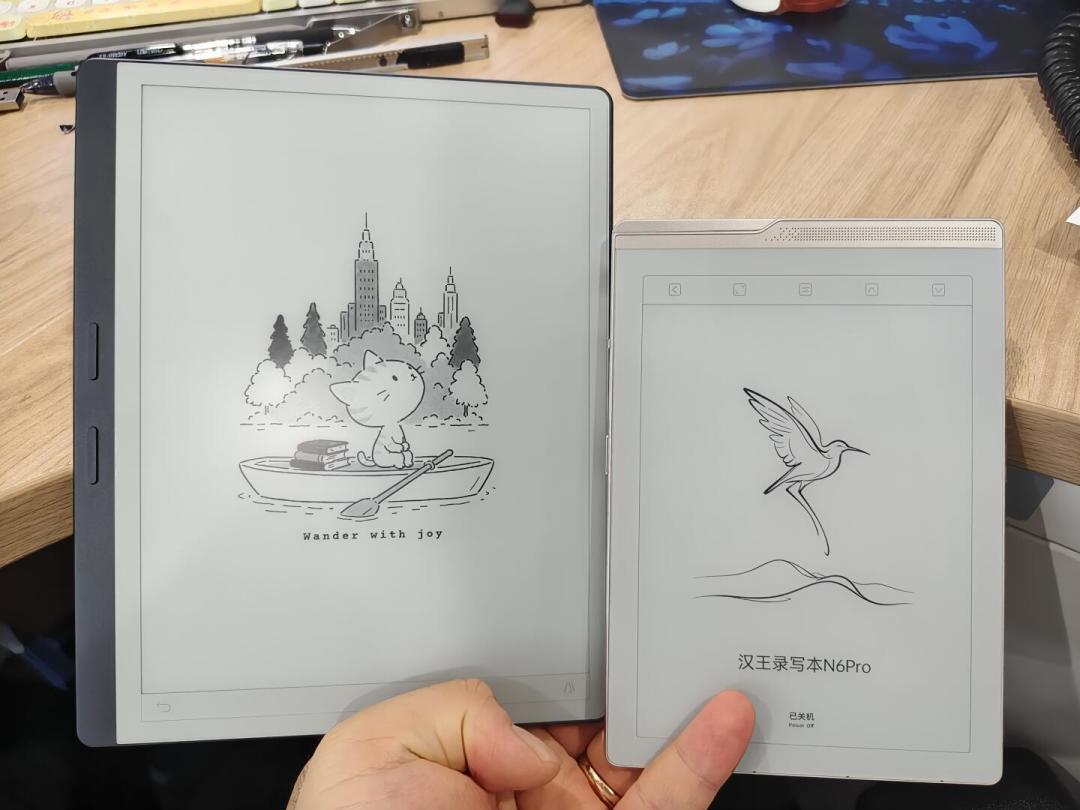 掌阅Air3Pro砍了前光,49赞评论吵起来了:关灯看书的人被劝退,我把替代路线整理出来了