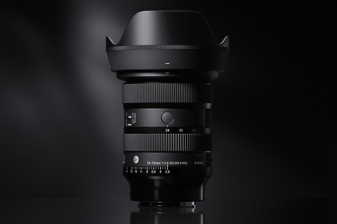 佳能24-70mm F2传闻9月登场,标准变焦要“二合一”:谁该现在买、谁该等、谁该等降价