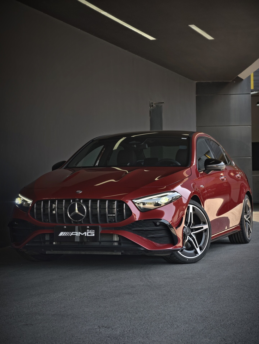 指导价41.66万，现在裸车24万出头：末代AMG A35L停产后，抄底前先把这三笔账算清