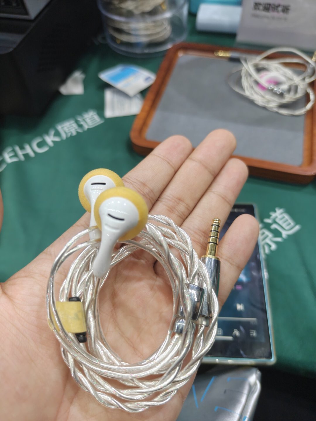 平头塞复活了:从7块9的原道到1600元的安可,全网评测看完,谁该冲谁该绕都写清楚了