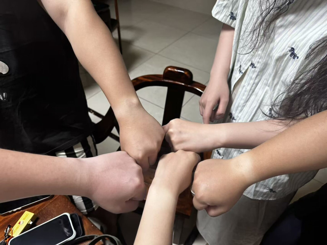 “晒黑了别急着下单”速效美白:我把三个平台最火的美白方法对了一遍,能用的就这几条路,都快不过28天