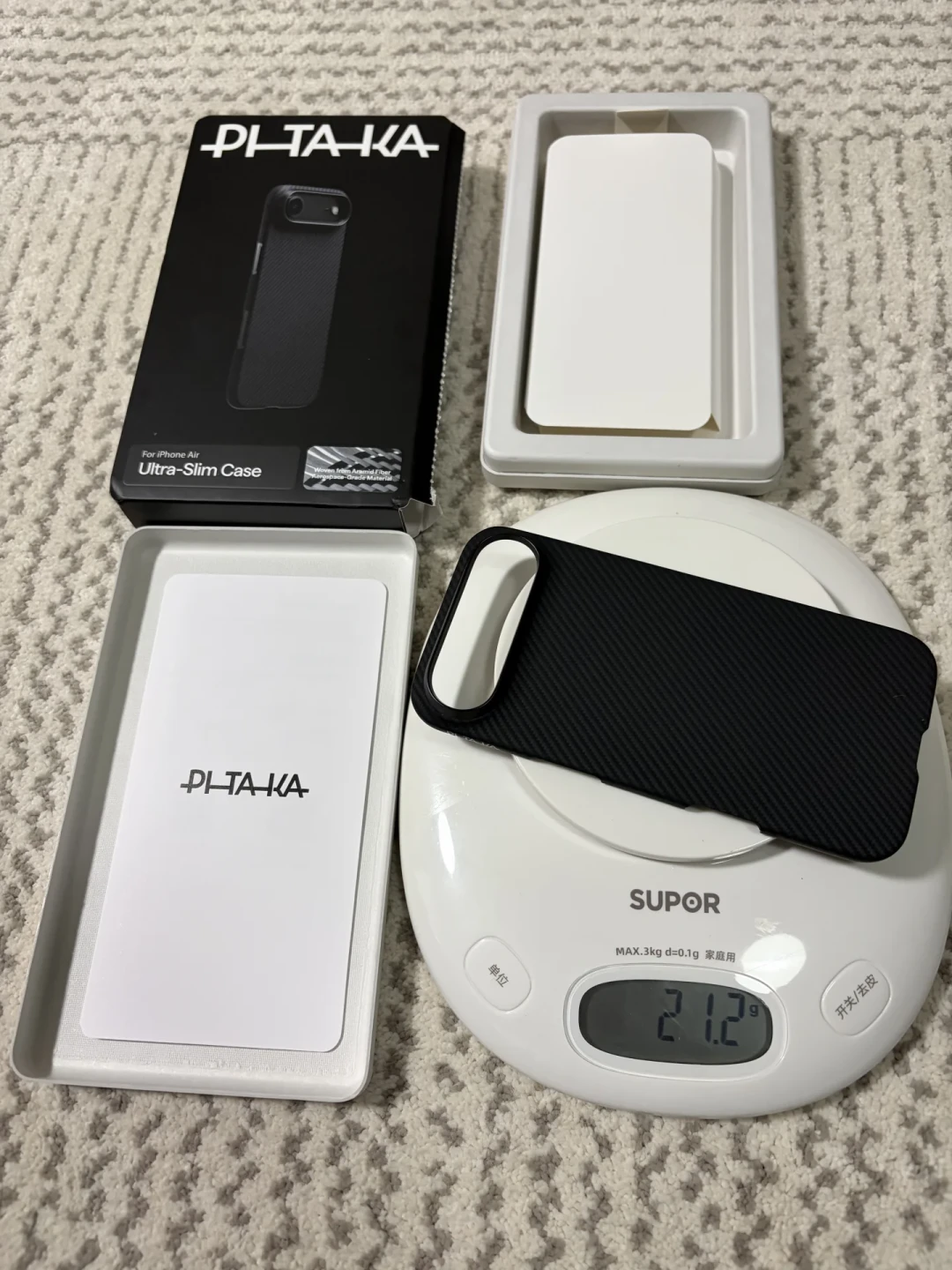 iPhone Air跌到4字头，PITAKA壳还要300多：8款配色的真实评价、坑位和好价线，都给你翻完了
