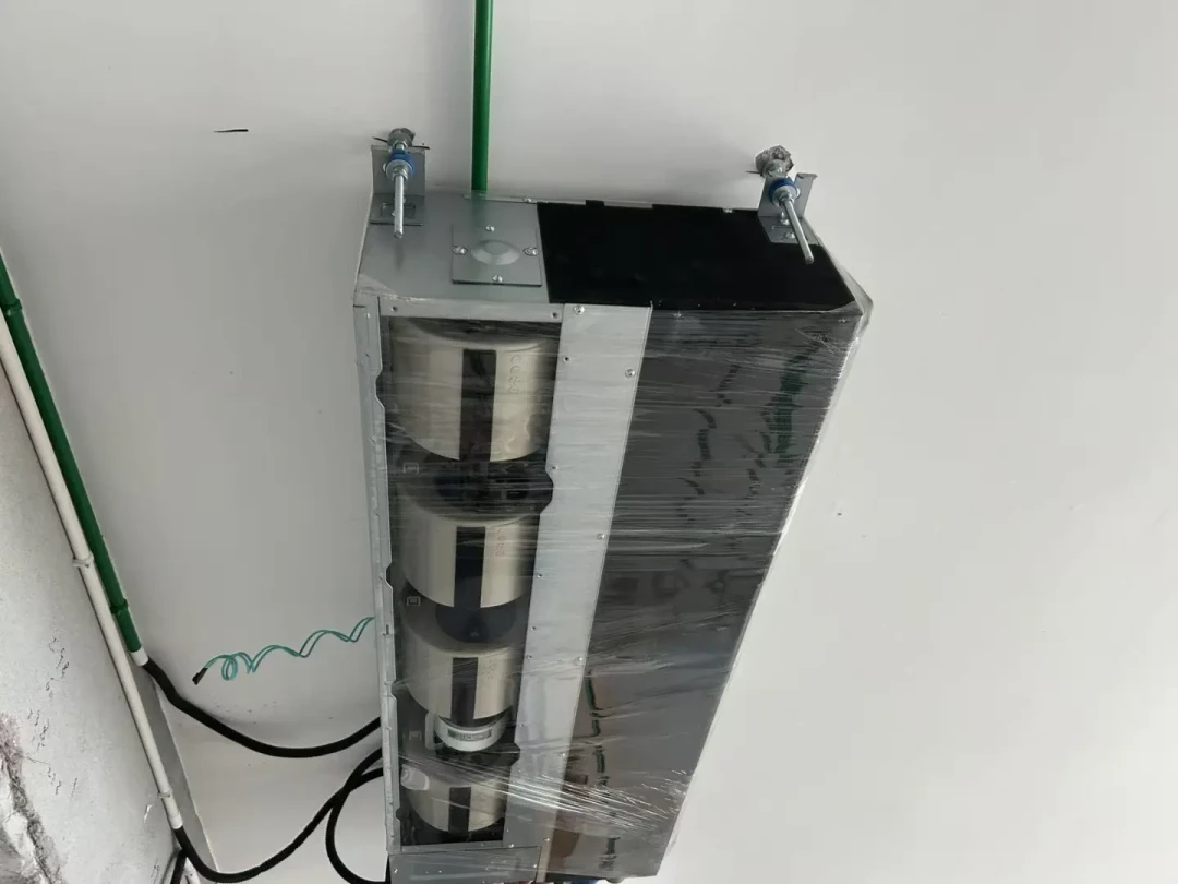 三菱电机空调半夜异响,先别急着报修:翻完几十个异响帖,发现一半声音不用修,一半不能忍