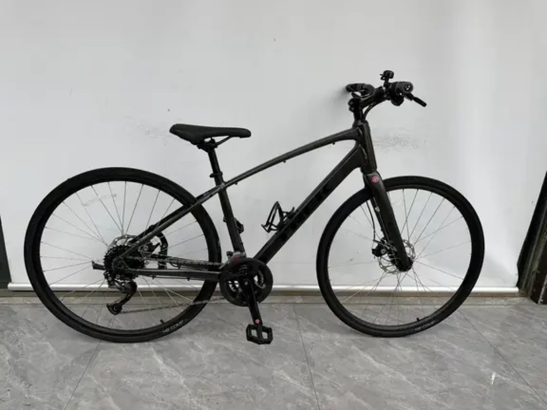 崔克FX被叫通勤神车,但型号比马东还乱:3900元的FX1到断码的FX Sport 6,到底该买哪台?